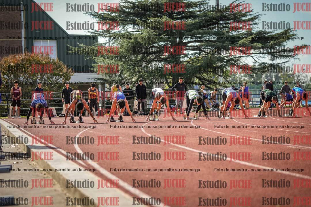 Fotos de los 100 m llanos de varones