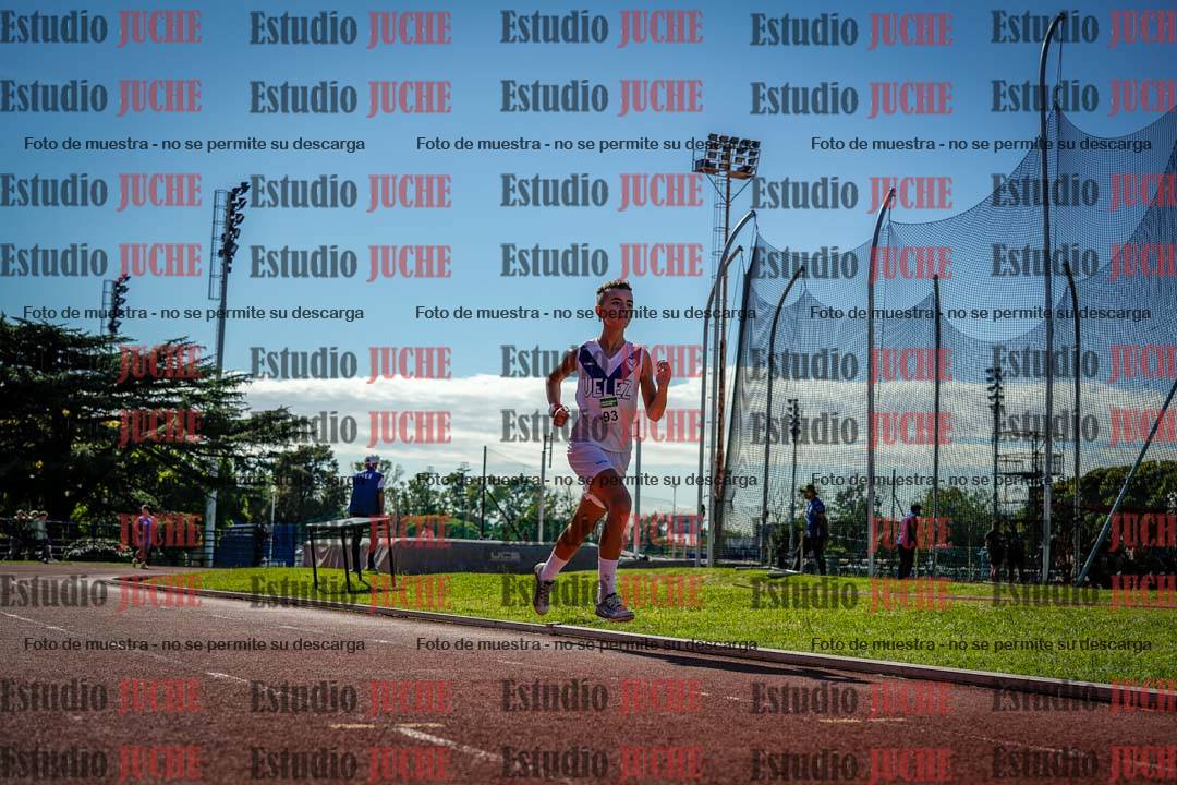 Fotos de los 2400 m de varones