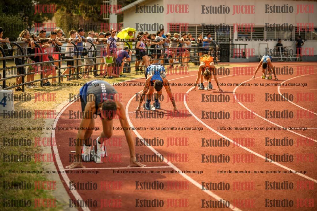 Fotos de los 400 m llanos de varones