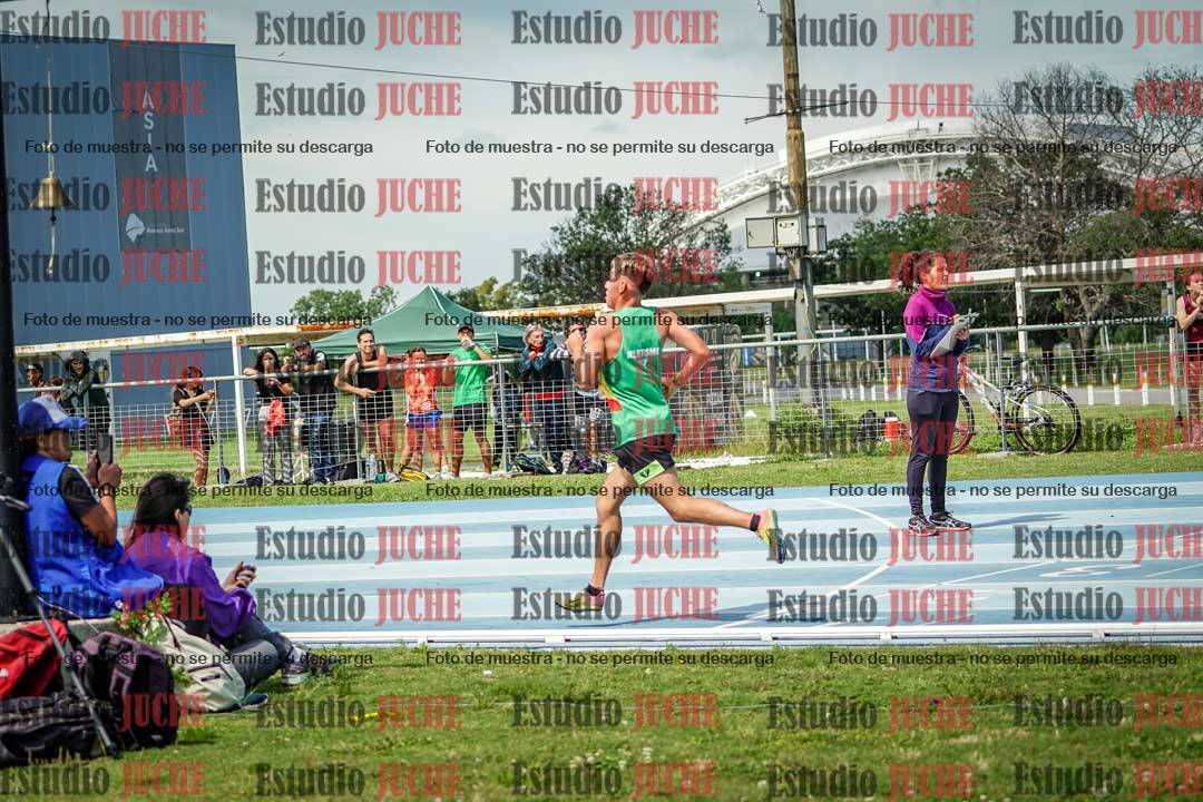 Fotos de los 1000 m llanos de varones