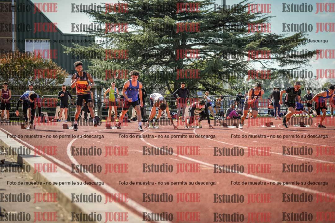 Fotos de los 100 m llanos de varones