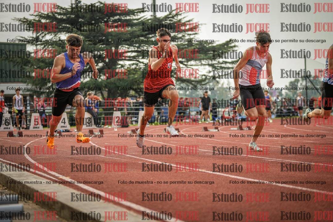 Fotos de los 100 m llanos de varones