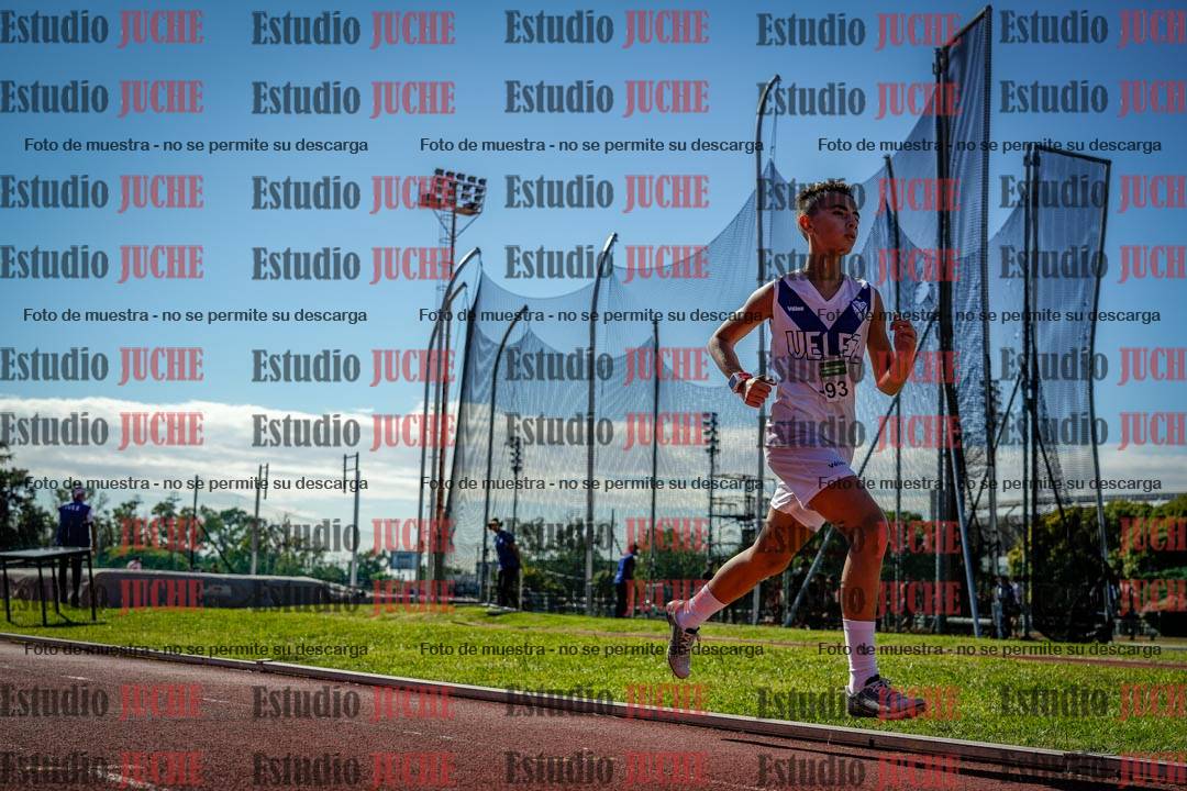 Fotos de los 2400 m de varones