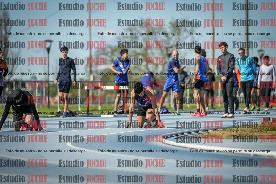 Fotos de los 200 m llanos de varones