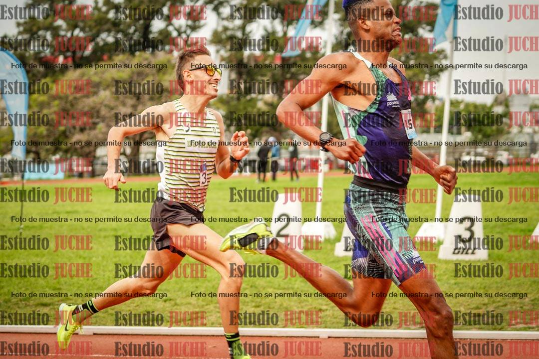 Fotos de los 1500 m llanos de varones