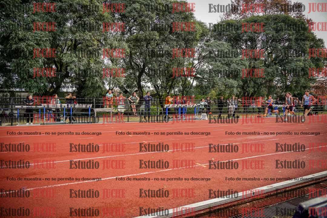 Fotos de los 100 m llanos de varones