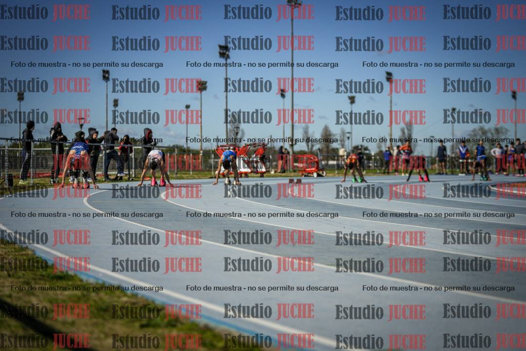 Fotos de los 200 m llanos de varones