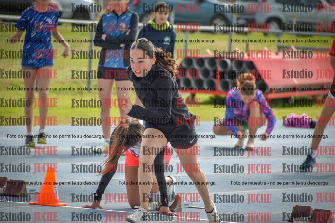 Fotos de los 80 m llanos de mujeres