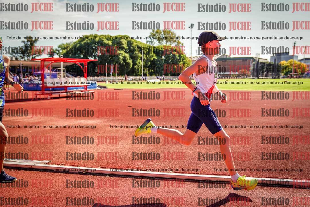 Fotos de los 2400 m de varones