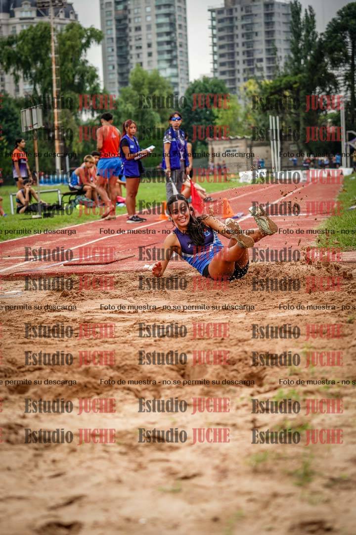 Fotos del salto triple - tabla de 8 y 10