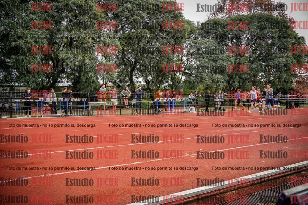 Fotos de los 100 m llanos de varones