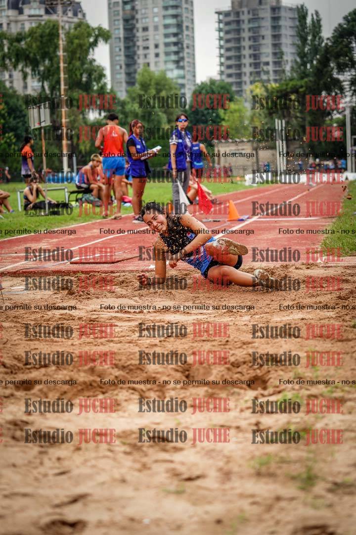 Fotos del salto triple - tabla de 8 y 10