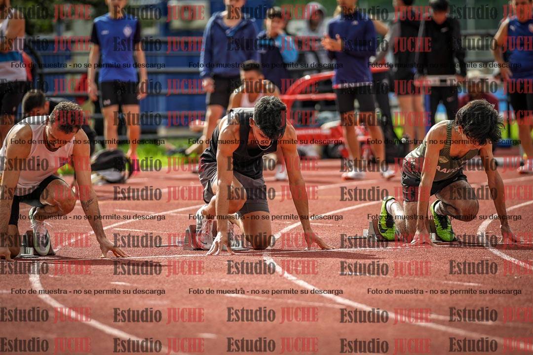 Fotos de los 100 m llanos de varones