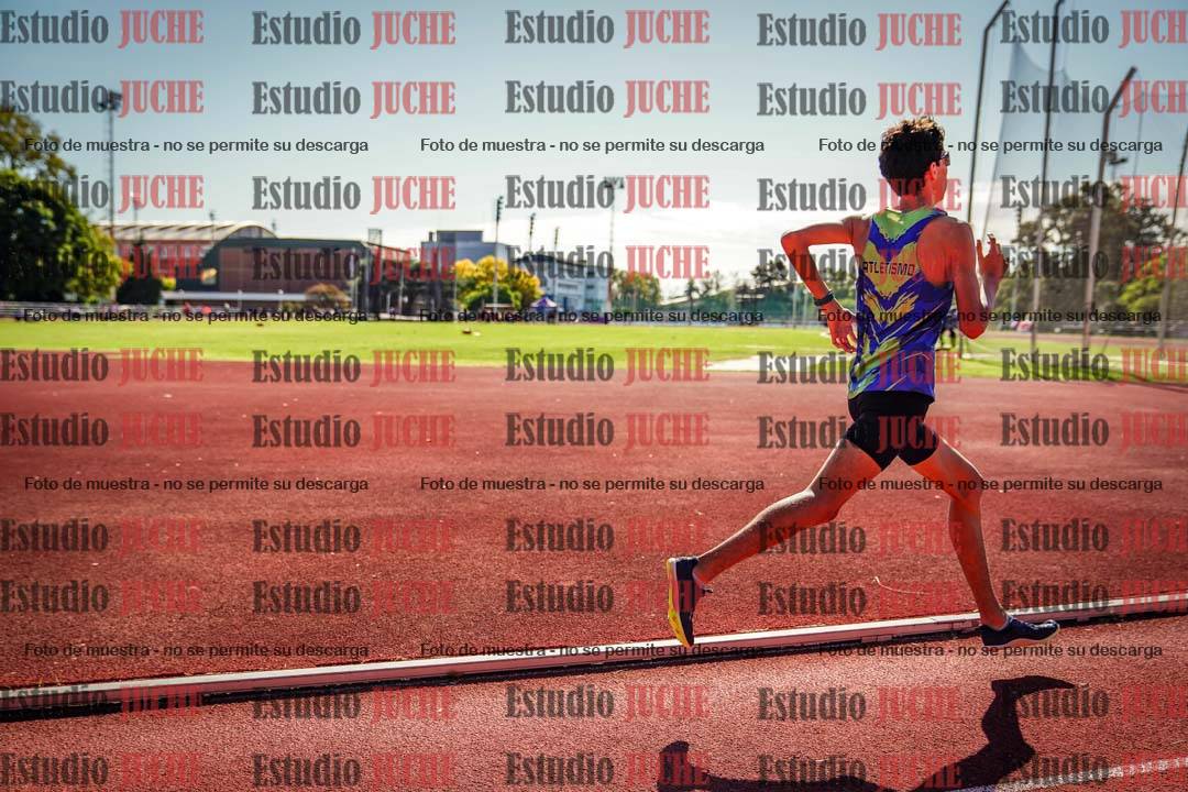 Fotos de los 2400 m de varones
