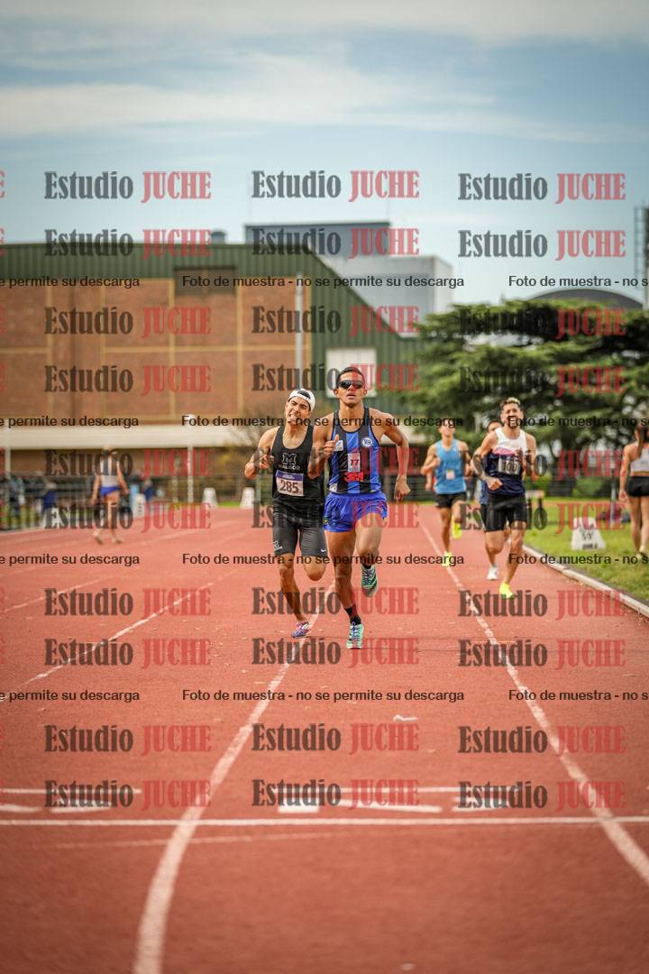 Fotos de los 1500 m llanos de varones