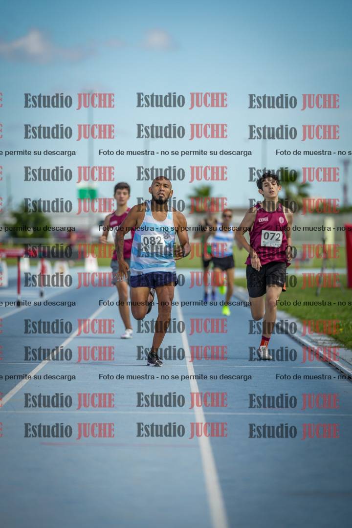Fotos de los 1000 m llanos de varones