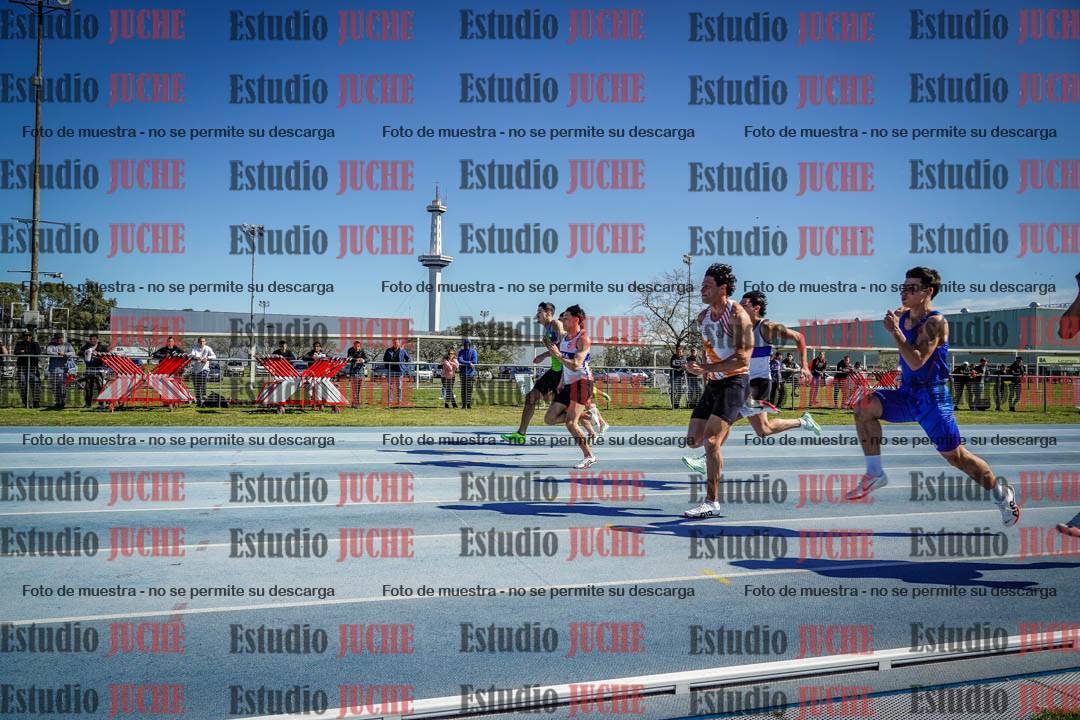 Fotos de los 100 m llanos de varones