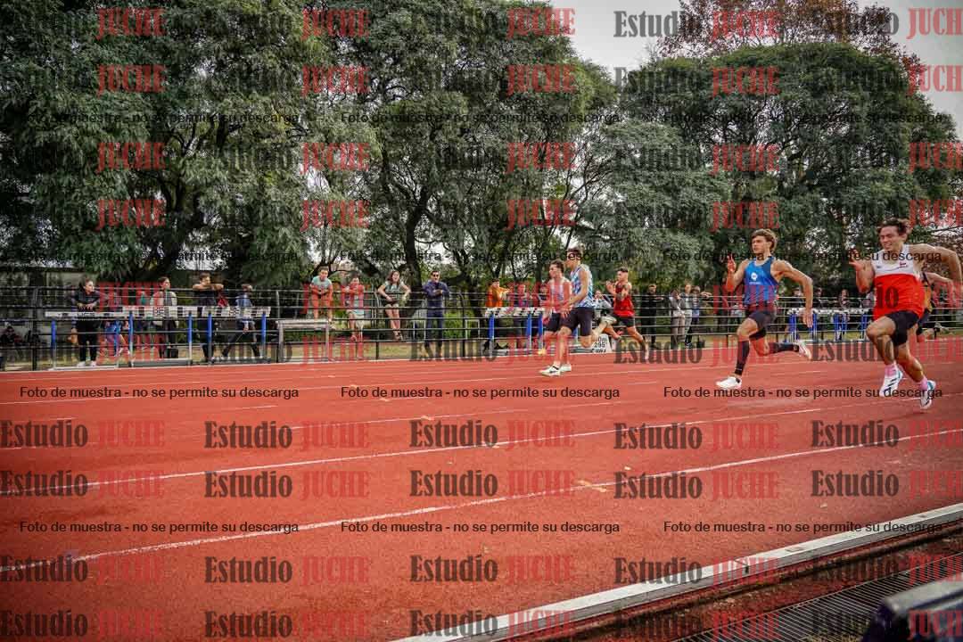 Fotos de los 100 m llanos de varones