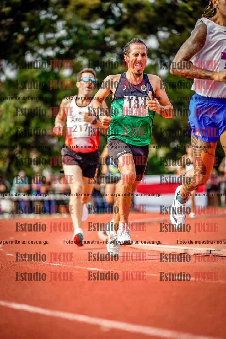 Fotos de los 3000 m llanos de varones