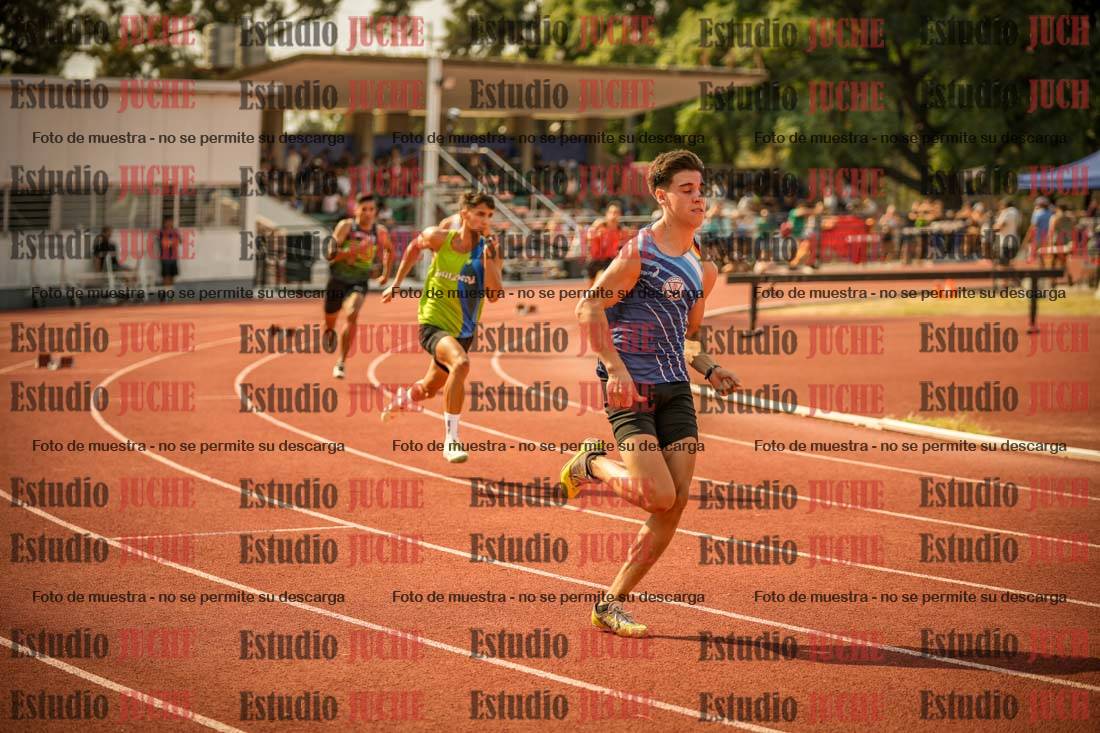 Fotos de los 400 m llanos de varones
