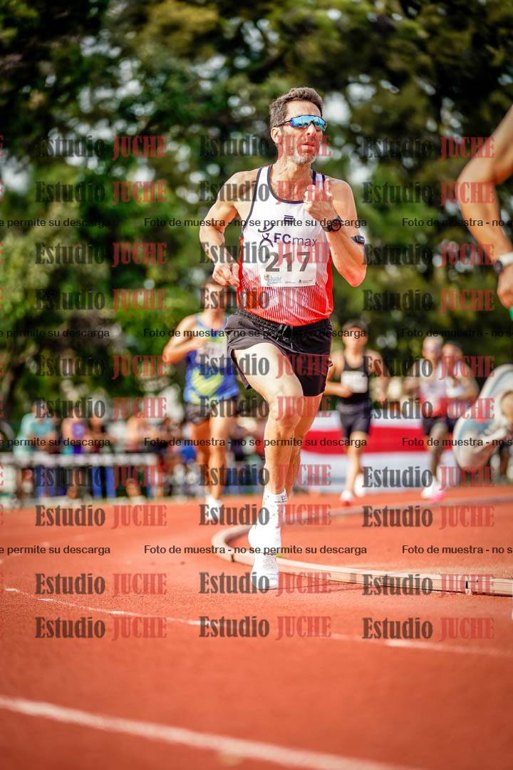 Fotos de los 3000 m llanos de varones