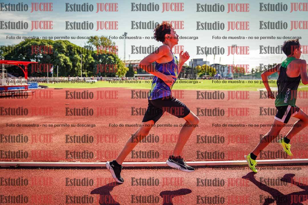 Fotos de los 2400 m de varones
