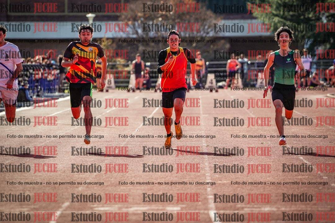 Fotos de los 100 m llanos de varones