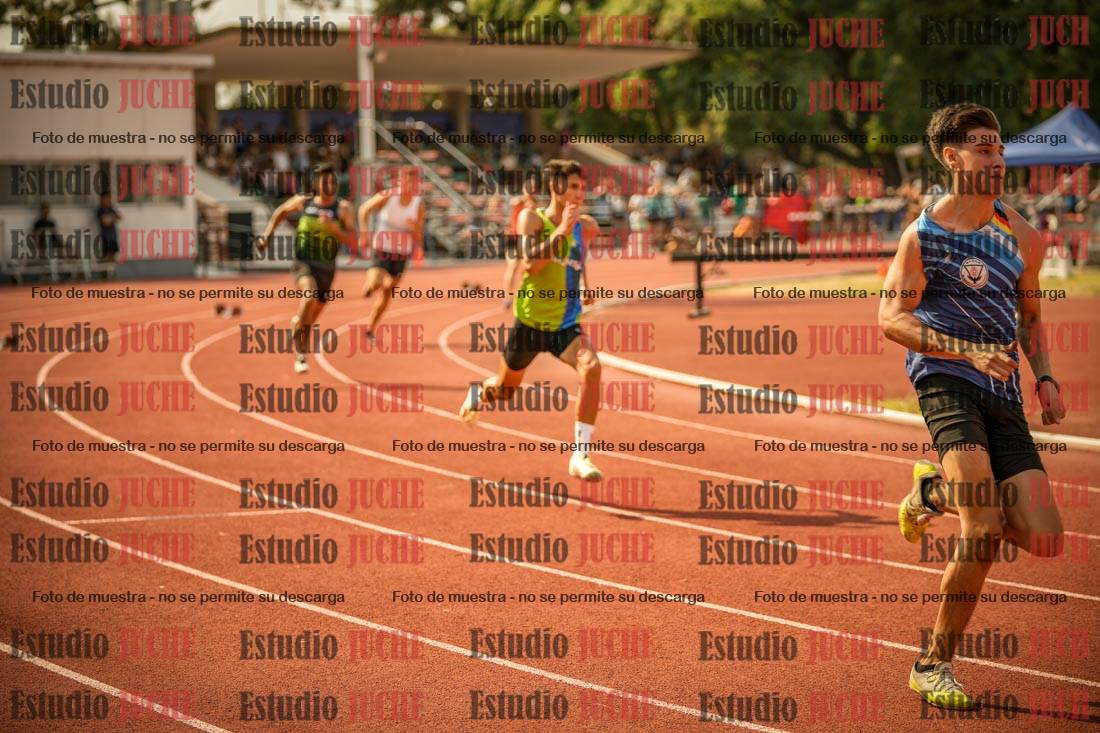 Fotos de los 400 m llanos de varones
