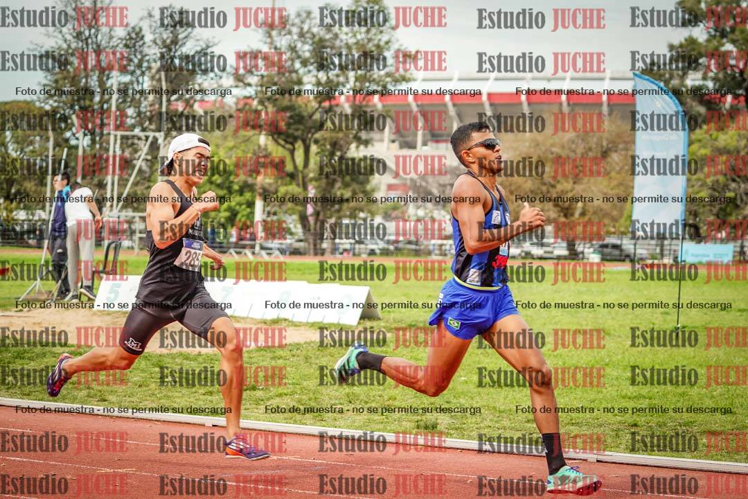 Fotos de los 1500 m llanos de varones