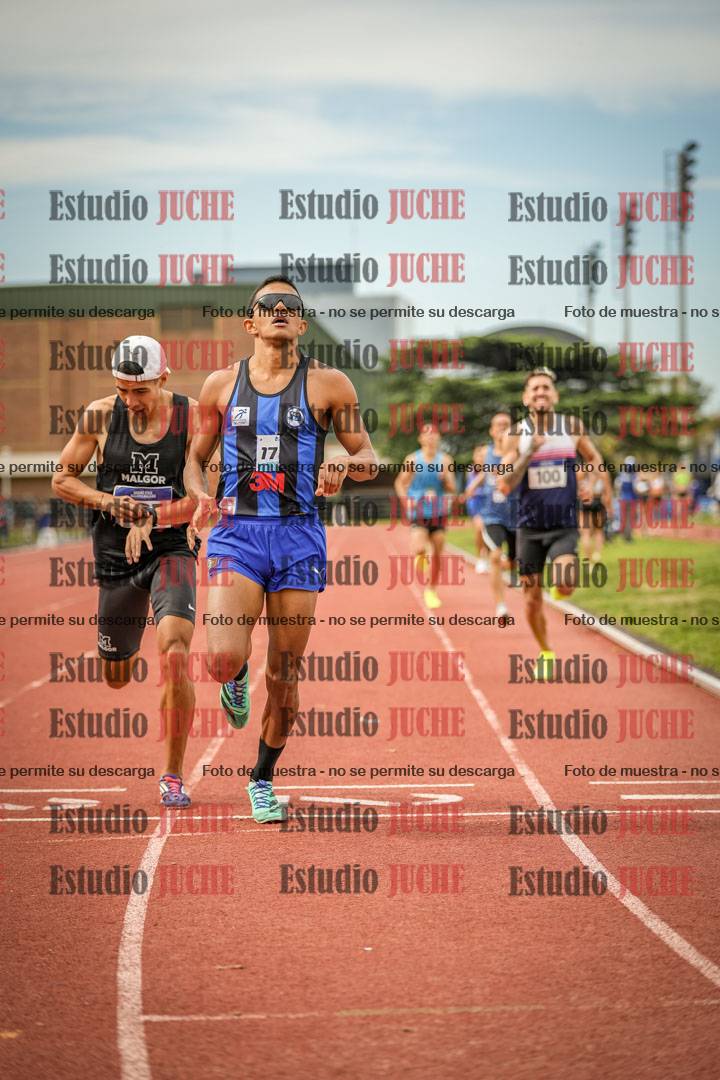 Fotos de los 1500 m llanos de varones