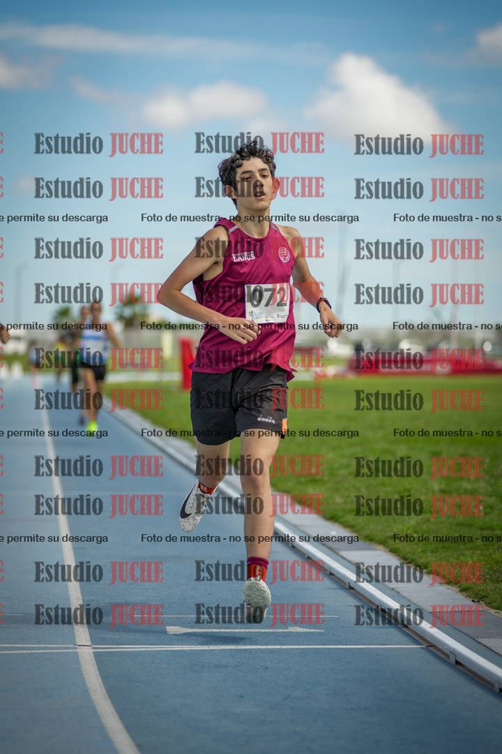 Fotos de los 1000 m llanos de varones