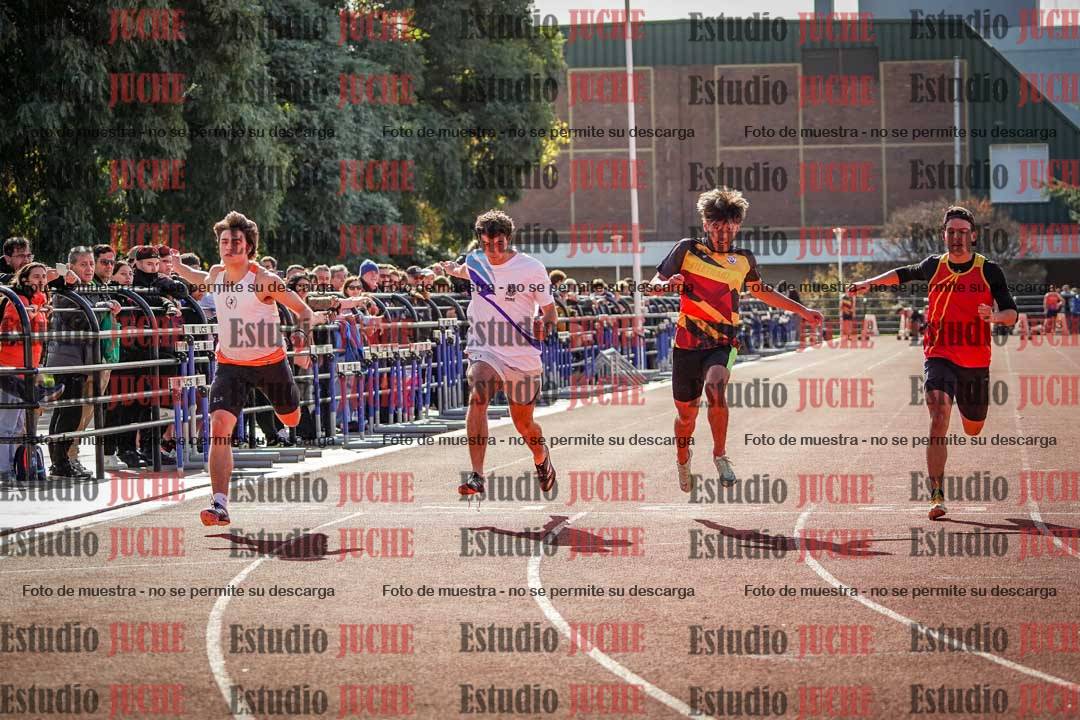 Fotos de los 100 m llanos de varones