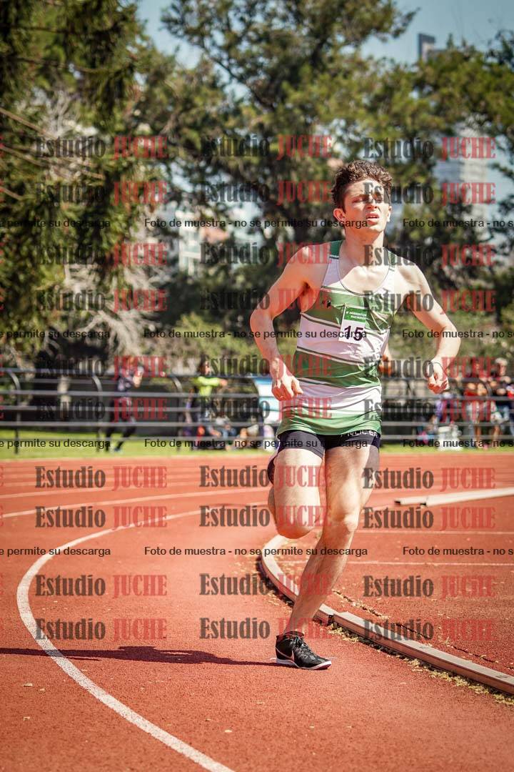 Fotos de los 800 m llanos de varones