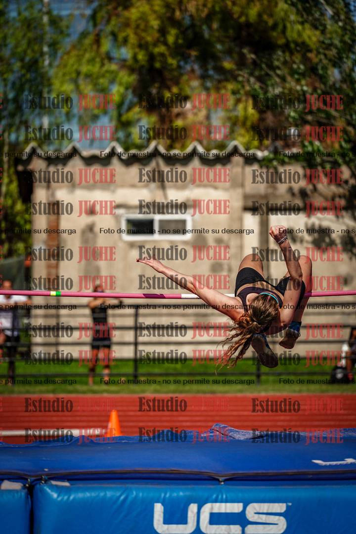 Fotos del salto en alto de mujeres