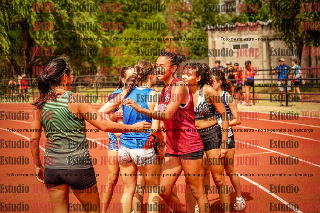 Fotos de algunos podios y extras del torneo