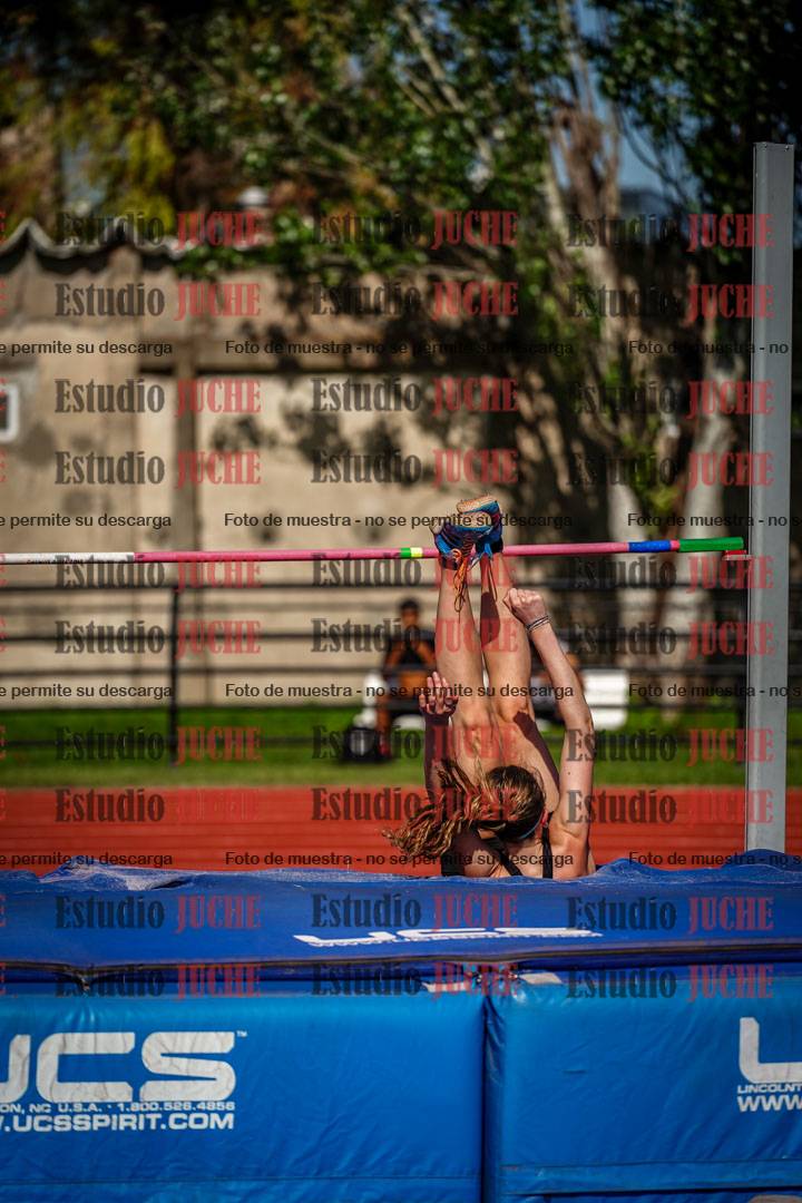 Fotos del salto en alto de mujeres