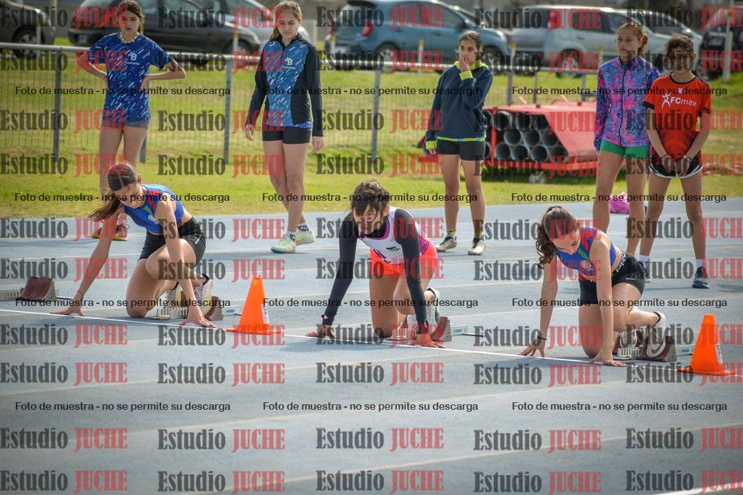 Fotos de los 80 m llanos de mujeres