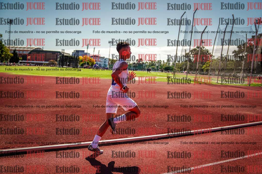 Fotos de los 2400 m de varones