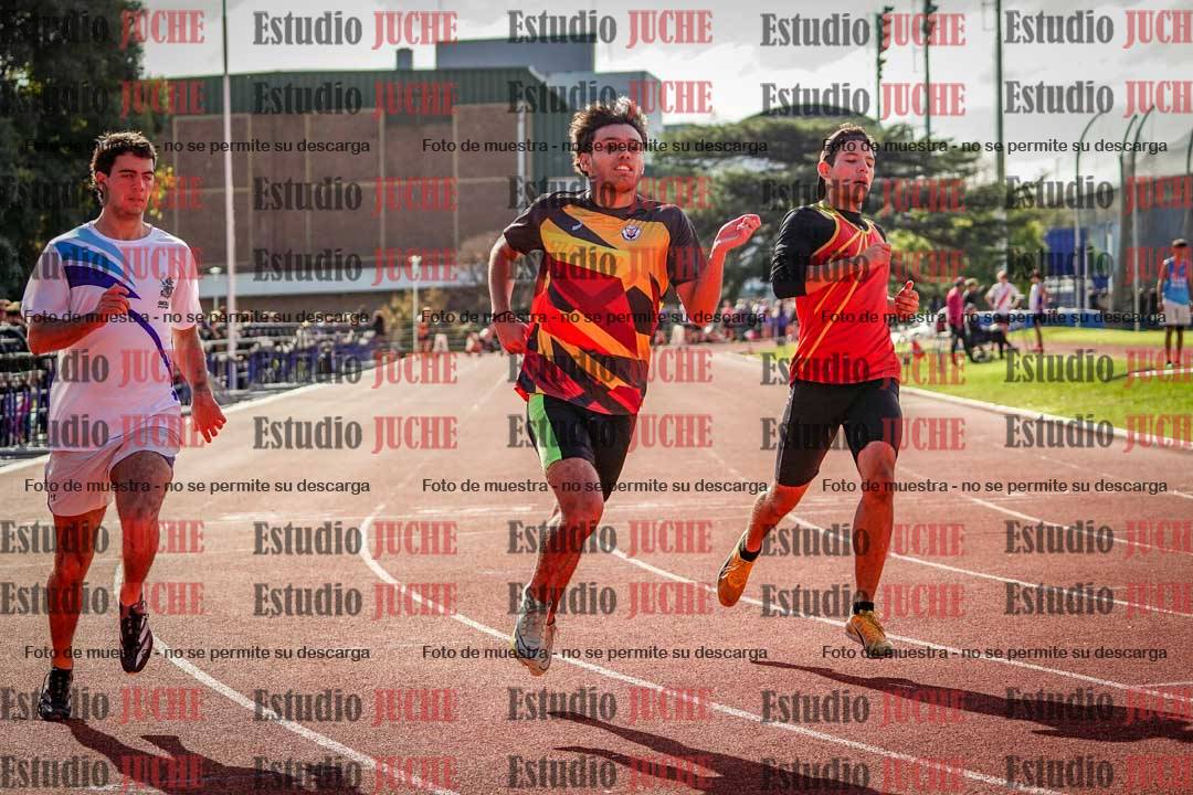 Fotos de los 100 m llanos de varones