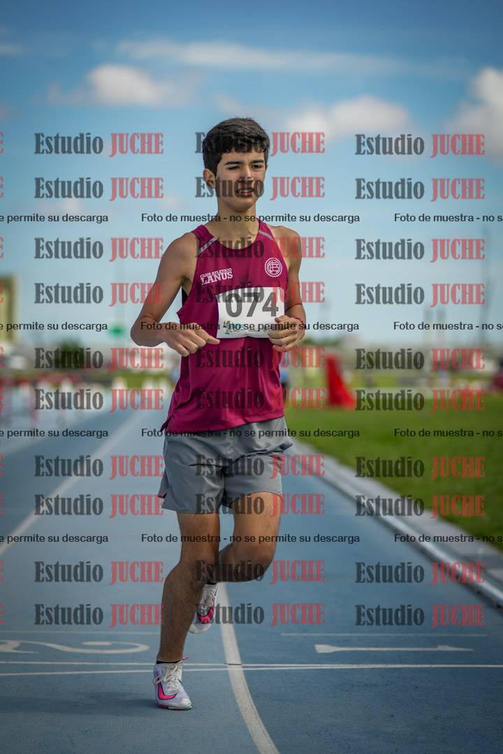 Fotos de los 1000 m llanos de varones