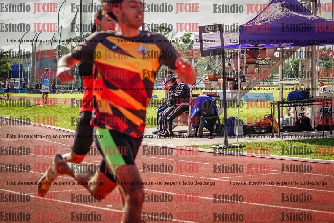 Fotos de los 100 m llanos de varones