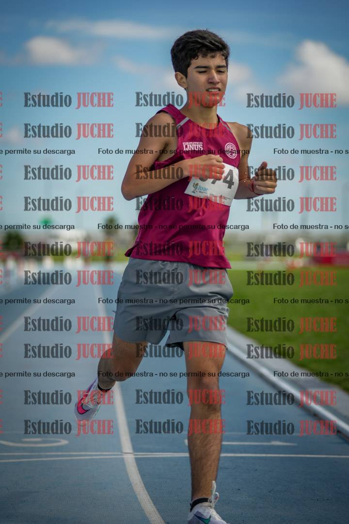 Fotos de los 1000 m llanos de varones
