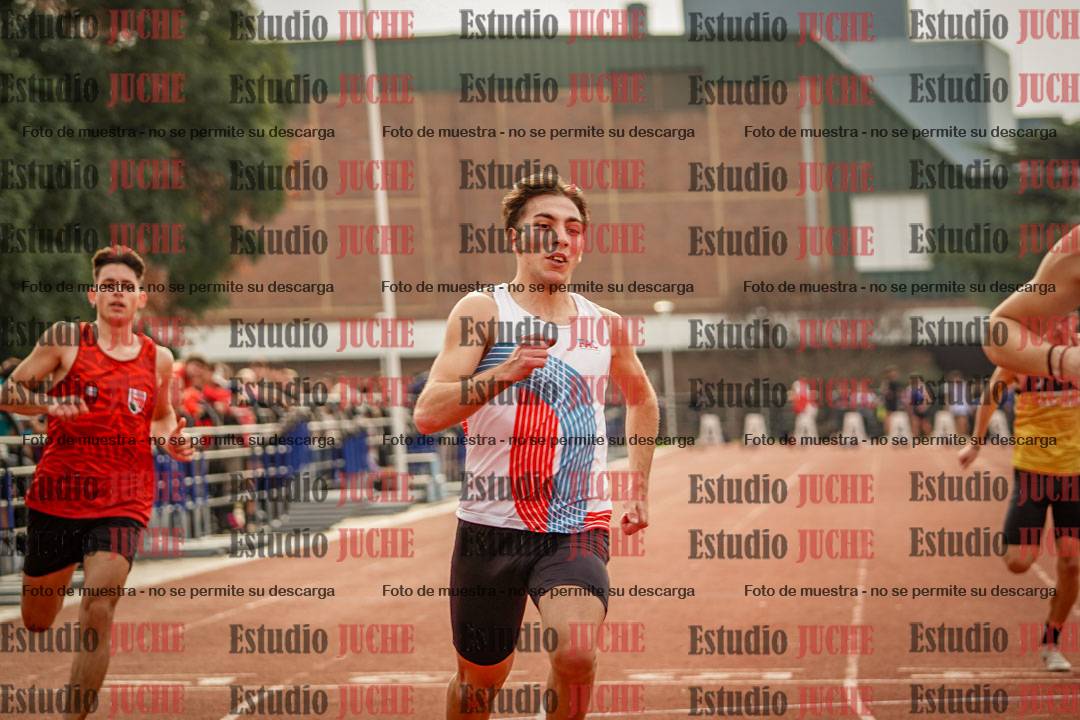 Fotos de los 100 m llanos de varones