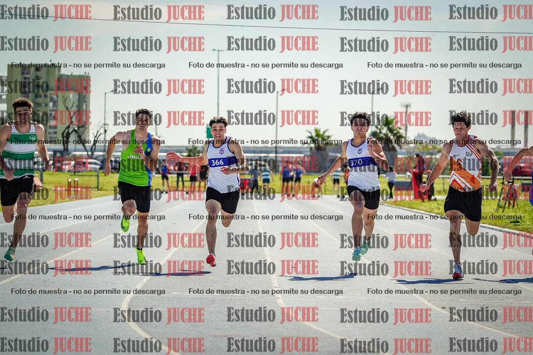 Fotos de los 100 m llanos de varones