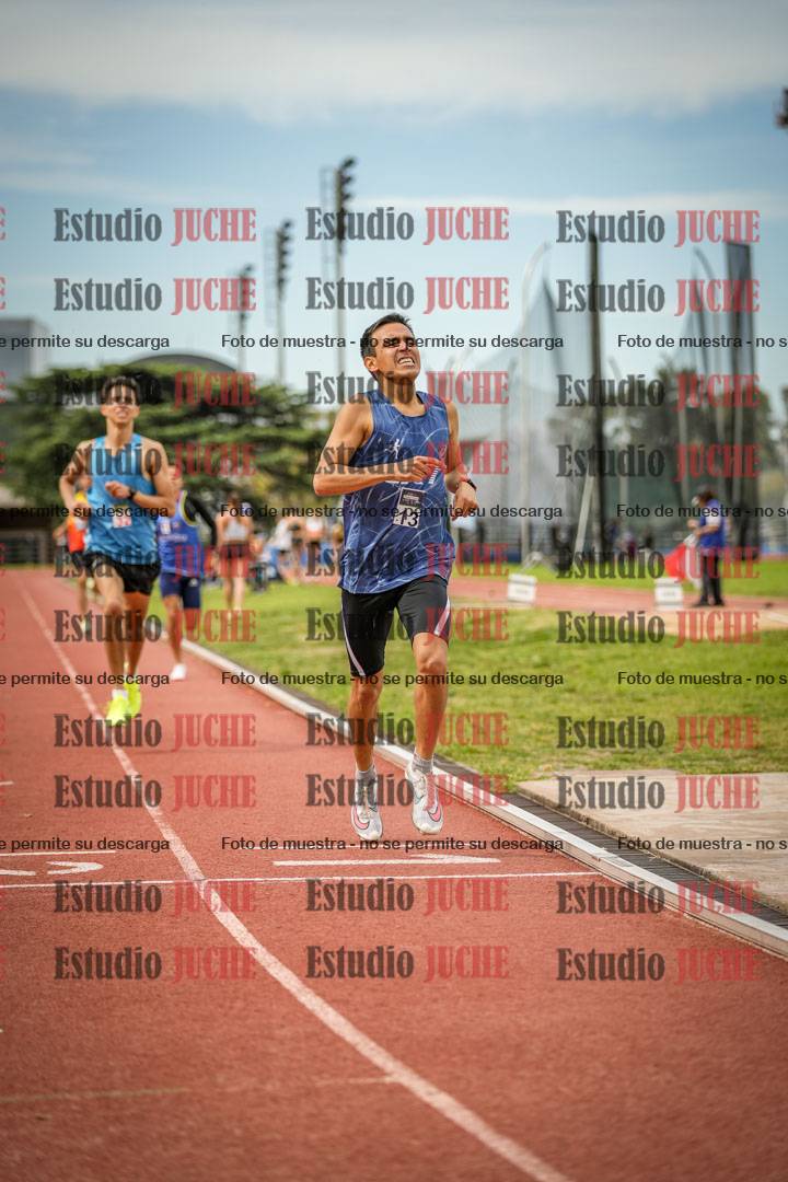 Fotos de los 1500 m llanos de varones