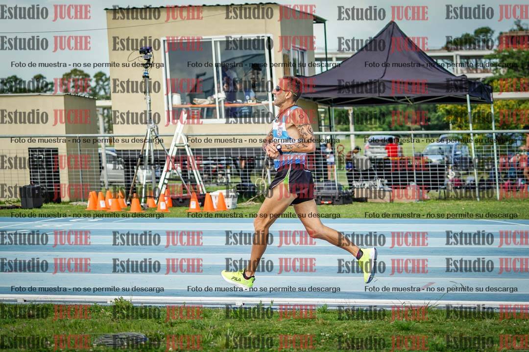 Fotos de los 1000 m llanos de varones