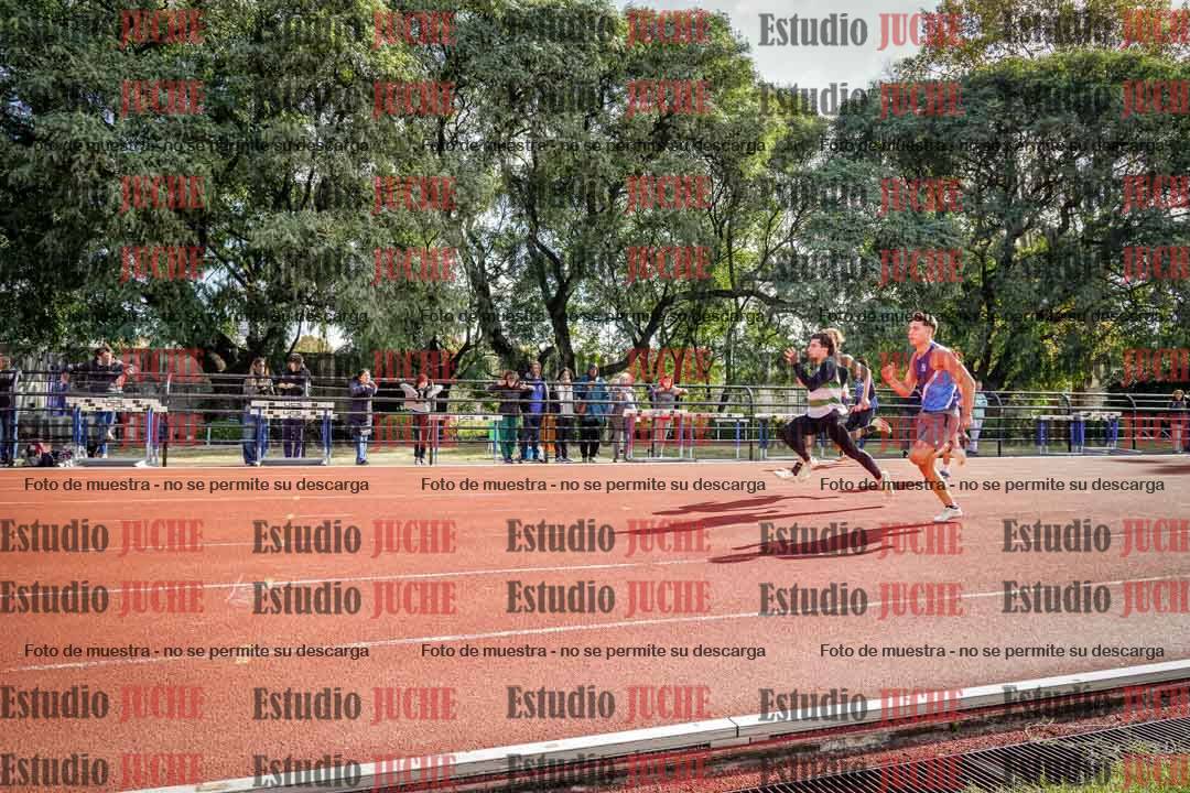 Fotos de los 100 m llanos de varones