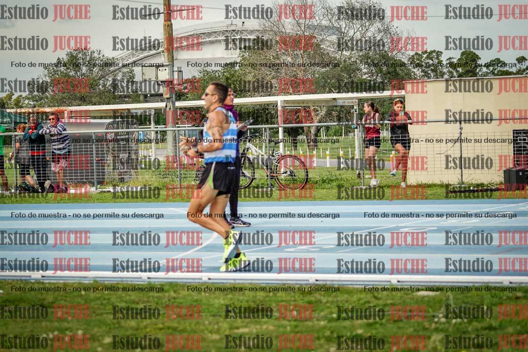Fotos de los 1000 m llanos de varones