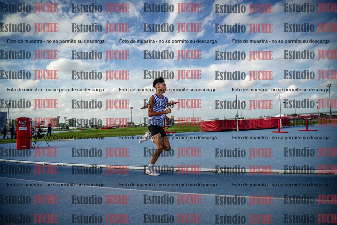 Fotos de los 800 m llanos de varones