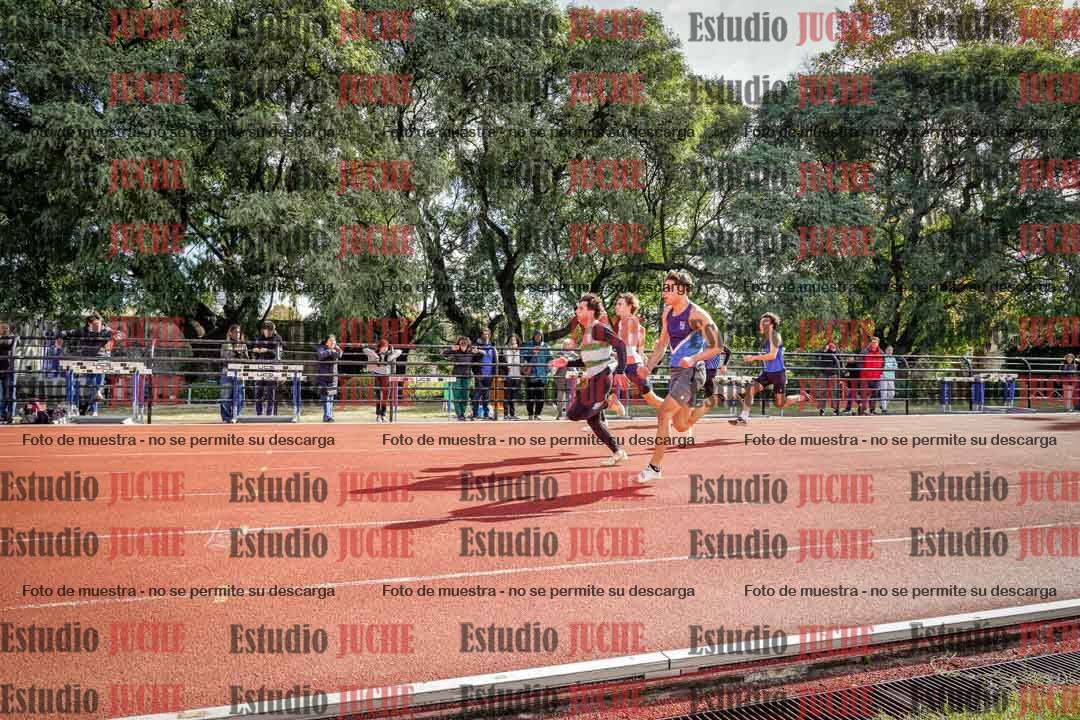Fotos de los 100 m llanos de varones